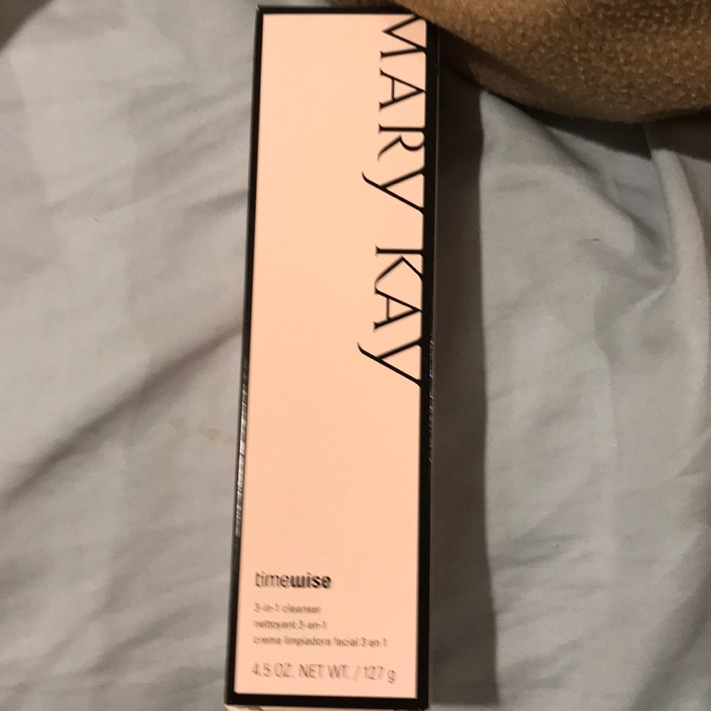 Mary Kay Timewise normal/dry cleanser